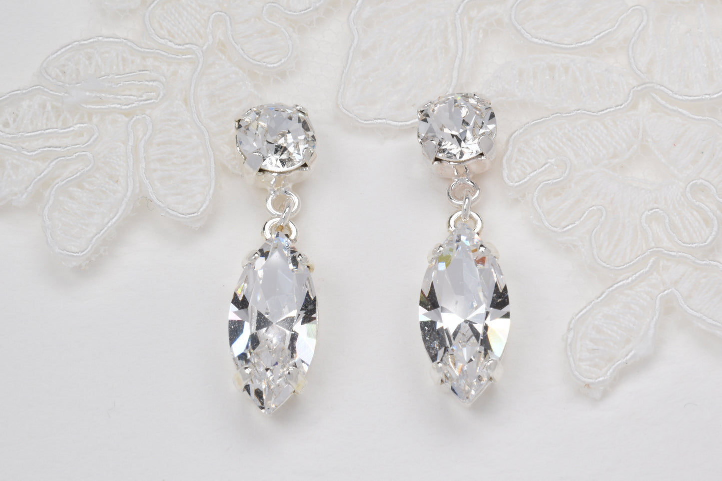 Rita - A simple slim design to add a touch of sparkle