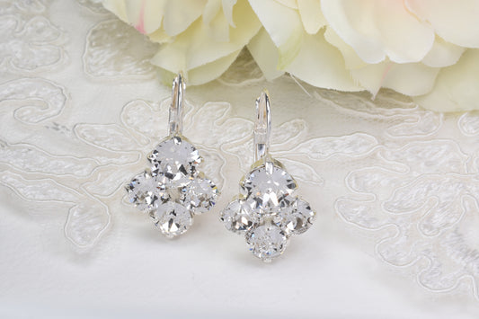 Garbo - A sparkling Austrian crystal leverback earring